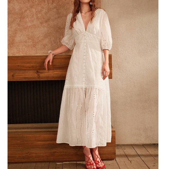 Boho White Eyelet Button 1/2 Sleeve Maxi Dress - Picture 4 of 5